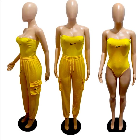 Women’s Nike cute loungewear set - Picture 5 of 7